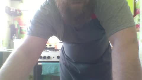 red_bearddd online show from February 23, 2026, 10:12 am