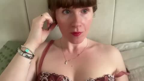 Rosie online show from February 8, 2026, 1:36 pm