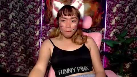 red_kitsune69 online show from September 16, 2025, 9:05 pm