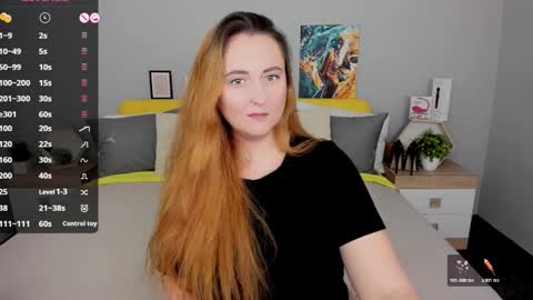 Lessy Fox online show from December 5, 2025, 6:04 pm