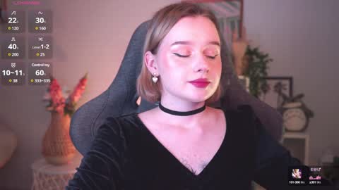 QUEEN OF EVIL online show from January 14, 2025, 11:48 pm