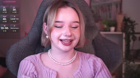 QUEEN OF EVIL online show from January 16, 2025, 11:48 pm
