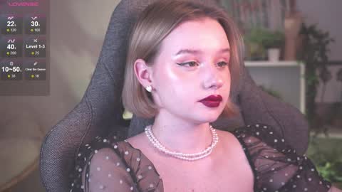 QUEEN OF EVIL online show from January 23, 2025, 11:15 pm