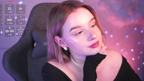 QUEEN OF EVIL online show from February 2, 2025, 11:53 pm