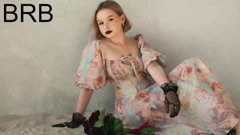 QUEEN OF EVIL online show from February 13, 2025, 11:26 pm