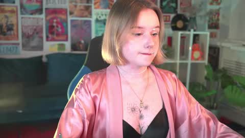QUEEN OF EVIL online show from February 27, 2025, 8:39 am