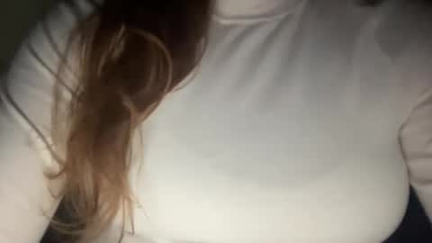 Snapshot of redbeautywithabooty chatting on March 4, 2026, 2:50 am redbeautywithabooty online show from March 4, 2026, 2:50 am