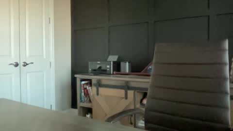 RedBull online show from November 18, 2025, 1:48 pm