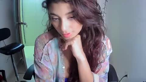 redgirlpum online show from October 21, 2025, 10:54 pm
