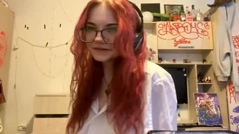 Eva online show from April 9, 2026, 1:49 pm
