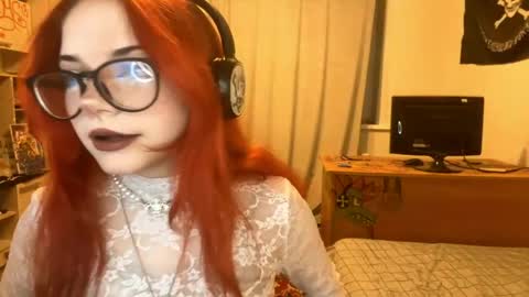 Eva online show from May 12, 2026, 9:34 pm