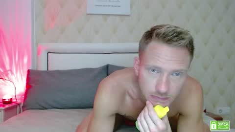 Snapshot of redheadxxl chatting on June 17, 2026, 7:48 pm Steve Blond online show from June 17, 2026, 7:48 pm