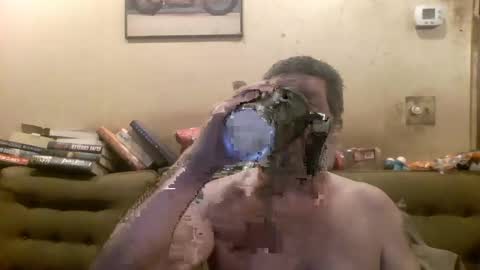 Snapshot of redmud3 chatting on November 17, 2025, 3:51 pm redmud3 online show from November 17, 2025, 3:51 pm