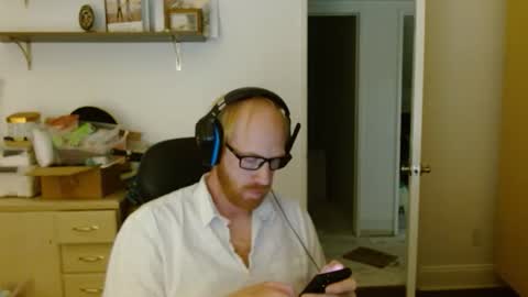 Snapshot of redrob57 chatting on November 17, 2025, 9:59 am redrob57 online show from November 17, 2025, 9:59 am