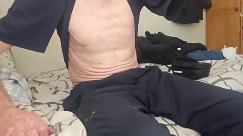 redrodridding online show from February 24, 2025, 2:04 pm