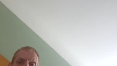 redrodridding online show from November 15, 2025, 1:51 pm