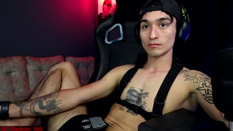 Snapshot of redrum_696 chatting on December 11, 2024, 2:52 am Red online show from December 11, 2024, 2:52 am