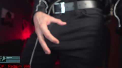 Snapshot of redrum_696 chatting on February 2, 2026, 1:21 pm Red online show from February 2, 2026, 1:21 pm