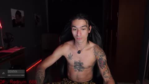 Snapshot of redrum_696 chatting on March 3, 2026, 3:45 am Red online show from March 3, 2026, 3:45 am