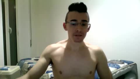 redstep0 online show from October 22, 2025, 11:48 pm