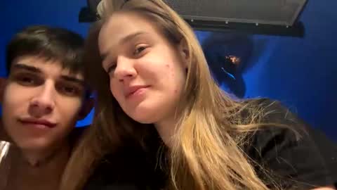 Snapshot of redvelveten chatting on February 22, 2025, 3:45 am Ronnie online show from February 22, 2025, 3:45 am