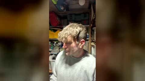 Snapshot of redvers1 chatting on March 2, 2026, 11:00 pm redvers1 online show from March 2, 2026, 11:00 pm