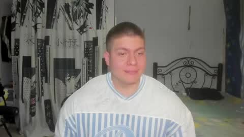 Snapshot of regan_jhonson chatting on April 17, 2026, 5:32 am regan_jhonson online show from April 17, 2026, 5:32 am