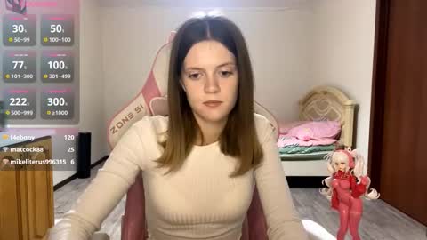 Lucy online show from September 17, 2025, 3:46 pm