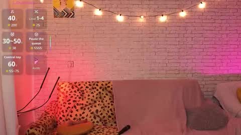 Snapshot of reginahawkinss chatting on October 29, 2025, 8:27 am ReginaHawkinss online show from October 29, 2025, 8:27 am