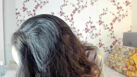 Alisa online show from December 14, 2025, 8:52 am