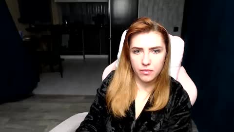 Regina online show from November 28, 2025, 1:08 am