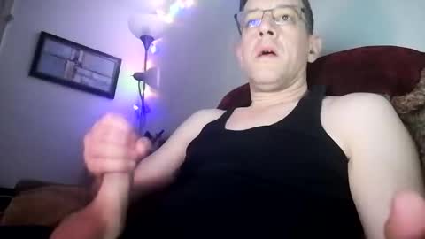 regularguy20 online show from November 29, 2025, 9:23 am