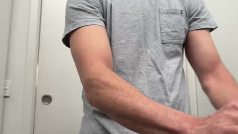 Snapshot of reharted chatting on September 27, 2025, 10:37 pm reharted online show from September 27, 2025, 10:37 pm