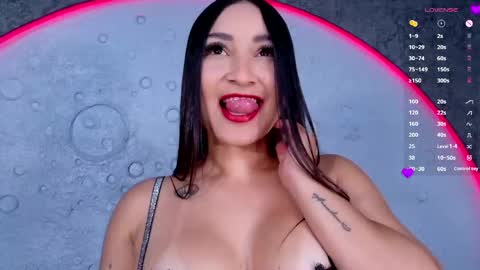 Snapshot of reiinachloe chatting on April 14, 2026, 4:57 pm reiinachloe online show from April 14, 2026, 4:57 pm