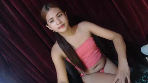 Snapshot of rema_thebigcock chatting on April 27, 2026, 12:19 am rema_thebigcock online show from April 27, 2026, 12:19 am
