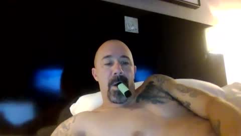 Snapshot of remington543 chatting on November 19, 2025, 12:05 pm remington543 online show from November 19, 2025, 12:05 pm