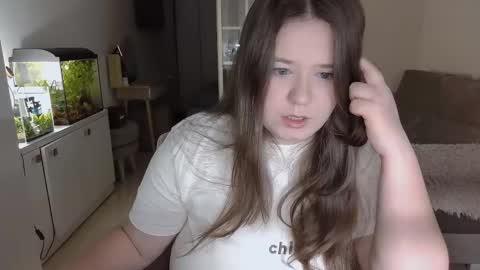 Snapshot of remirann_ chatting on February 18, 2025, 4:05 pm Ann OF - remirann21 online show from February 18, 2025, 4:05 pm