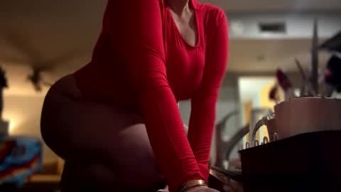 remmissecrets online show from December 25, 2024, 12:05 am