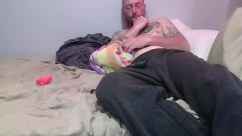 Snapshot of remshotdt chatting on February 28, 2025, 3:26 am remshotdt online show from February 28, 2025, 3:26 am