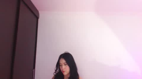    online show from December 16, 2025, 2:49 am