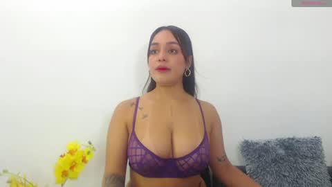 Snapshot of renatabrownn28 chatting on June 13, 2026, 3:04 am renatabrownn28 online show from June 13, 2026, 3:04 am