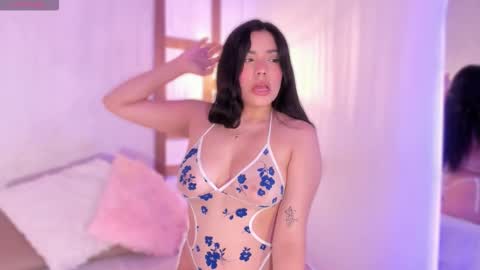 Snapshot of renataleclair chatting on February 16, 2026, 3:52 pm renataleclair online show from February 16, 2026, 3:52 pm