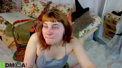 rene_shine online show from October 27, 2025, 9:13 am