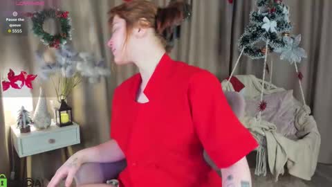 rene_shine online show from November 28, 2025, 2:36 am