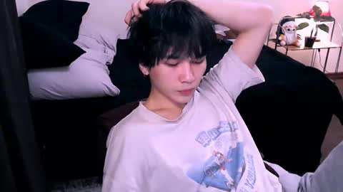 Snapshot of rennuts chatting on November 18, 2025, 3:38 pm rennuts online show from November 18, 2025, 3:38 pm