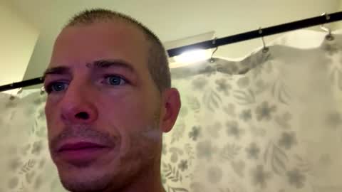 reno_rodrick online show from March 31, 2026, 9:43 am
