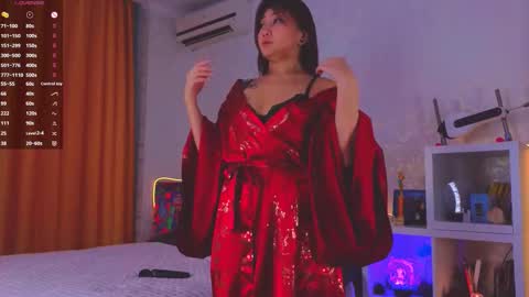 renochka online show from November 10, 2025, 12:04 pm