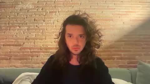 Snapshot of renzo_899 chatting on April 5, 2026, 12:52 am Renzo online show from April 5, 2026, 12:52 am