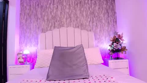 Snapshot of reven_lilith chatting on November 26, 2025, 3:07 am REVEN online show from November 26, 2025, 3:07 am