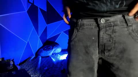 Rey online show from January 7, 2025, 4:08 am